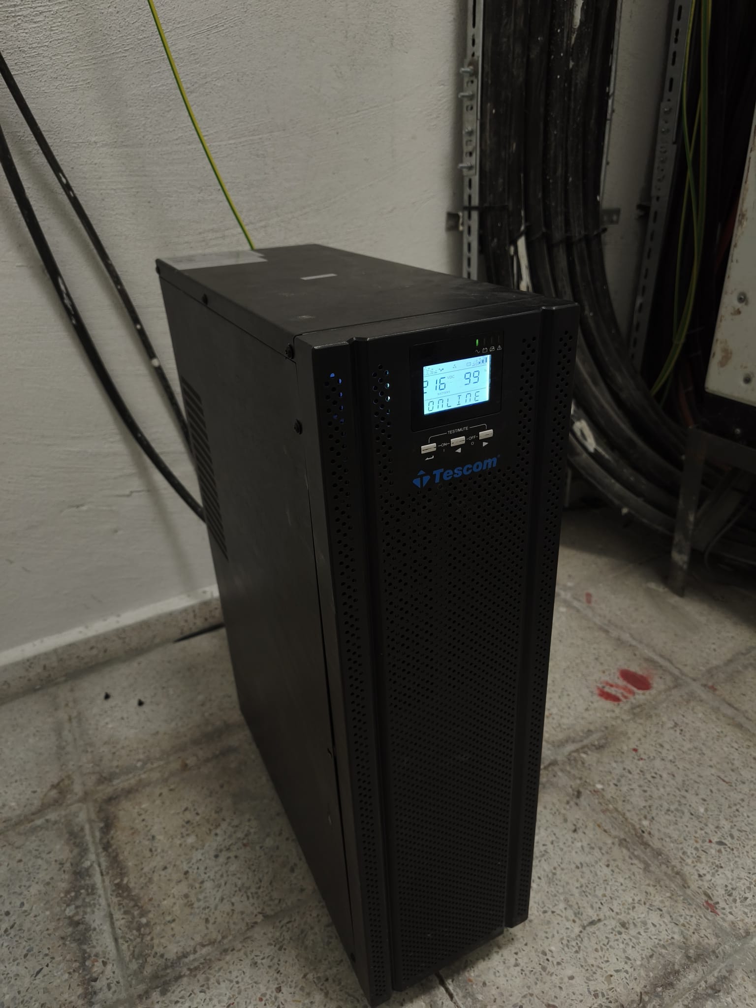 UPS bakımı — GDK Elektrik